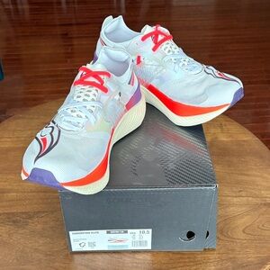 Saucony Endorphin Elite Mens Athletic Shoes